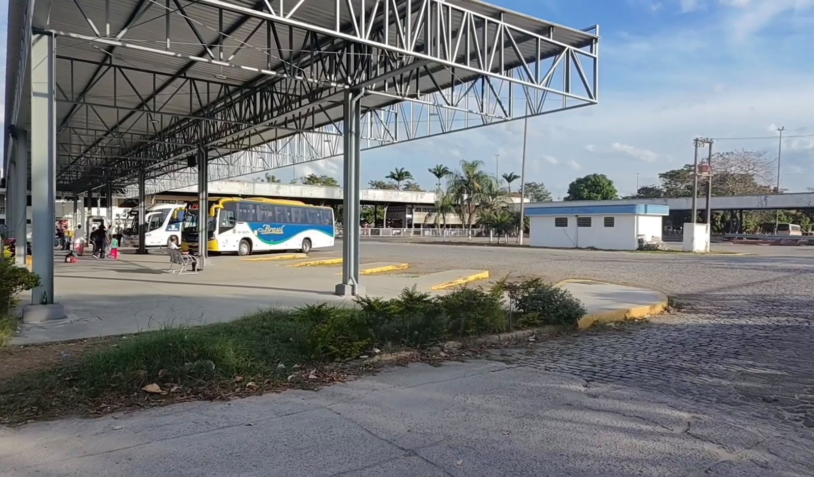 Feriado de Nossa Senhora Aparecida agita rodoviárias de Campos com viagens para o Rio, Lagos e Espírito Santo